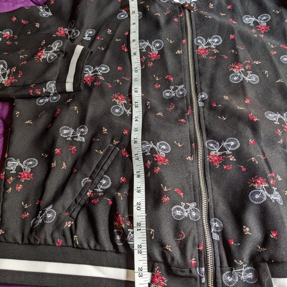 Torrid Bomber Jacket - Picture 5 of 9